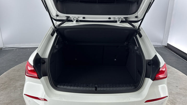 BMW 1 Series 118i [136] Sport 5dr Step Auto [Live Cockpit Pro] Petrol Hatchback